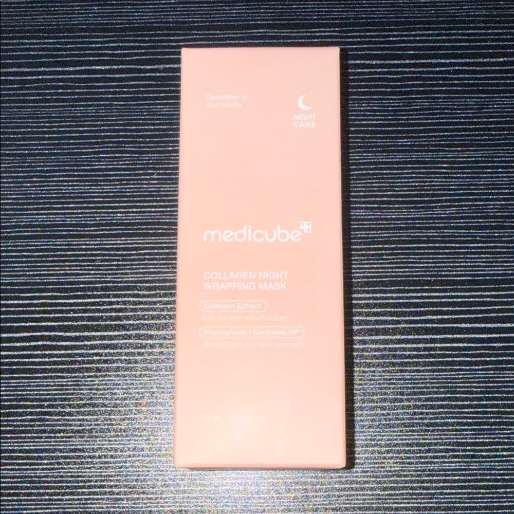 MedicuBe Collagen Night Wrapping Mask - Pink - Picture 4 of 6